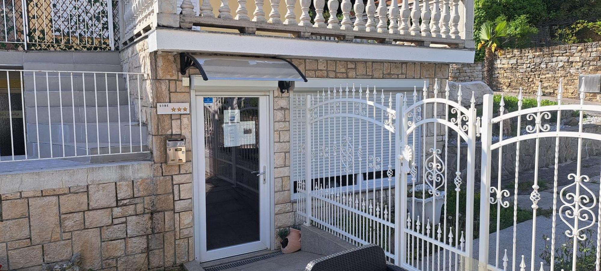 Guest House Vila Luka Portoroz Exterior photo